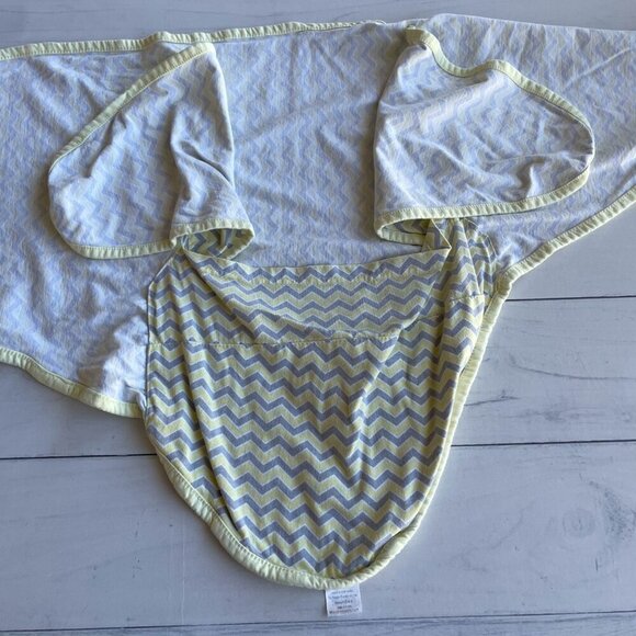 Miracle Blanket Baby Swaddle - Picture 4 of 5